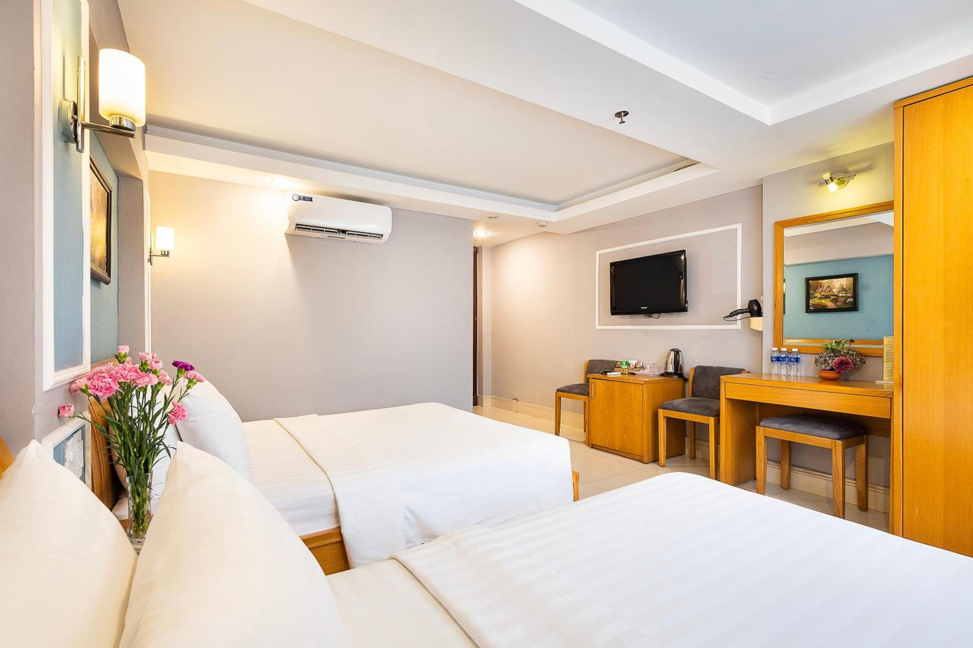 Lucky Star Hotel - Ben Thanh Ho Chi Minh-staden Exteriör bild